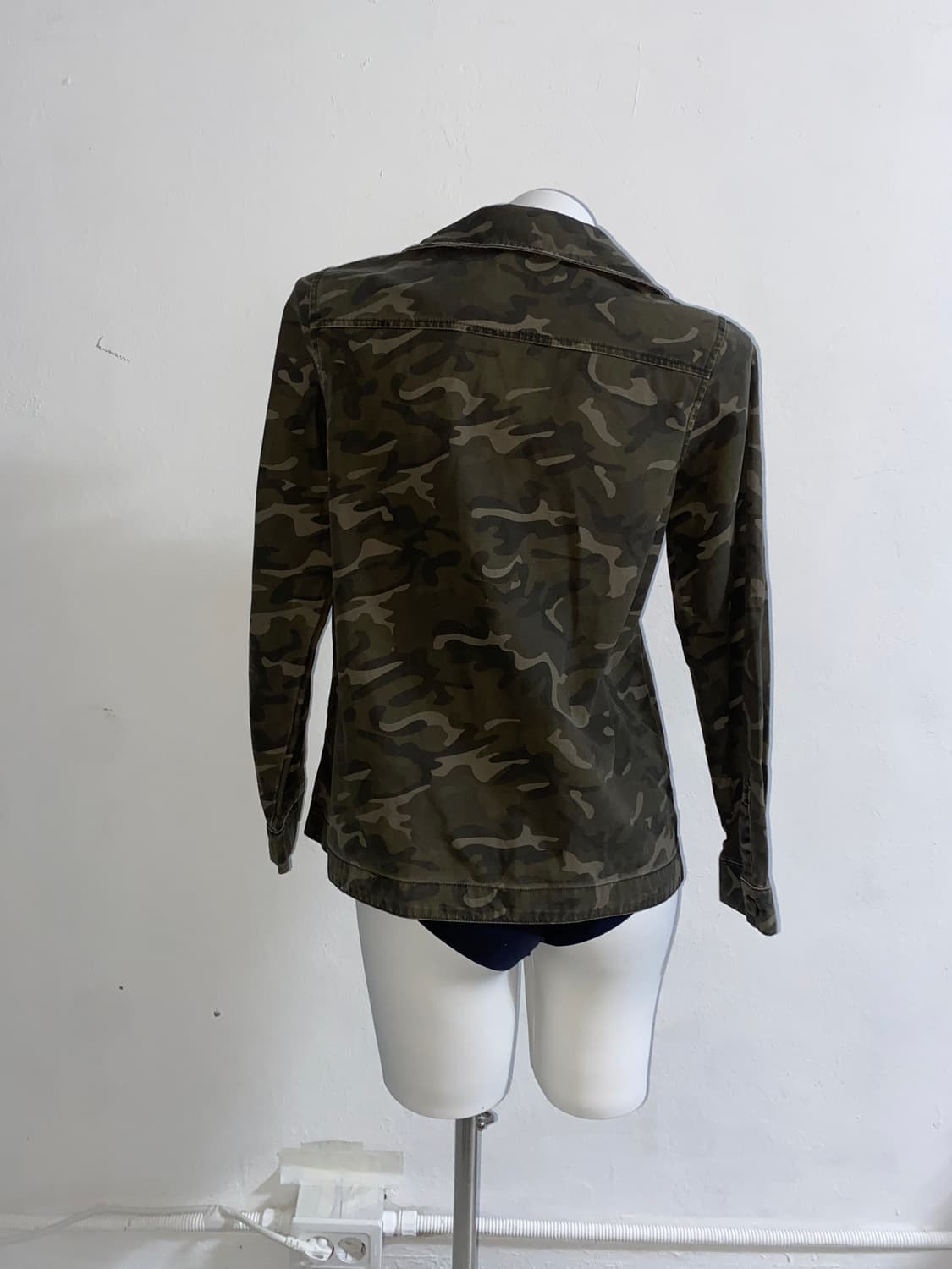 [GYLE] y2k 카모플라쥬 셔츠 자켓 상품이미지3