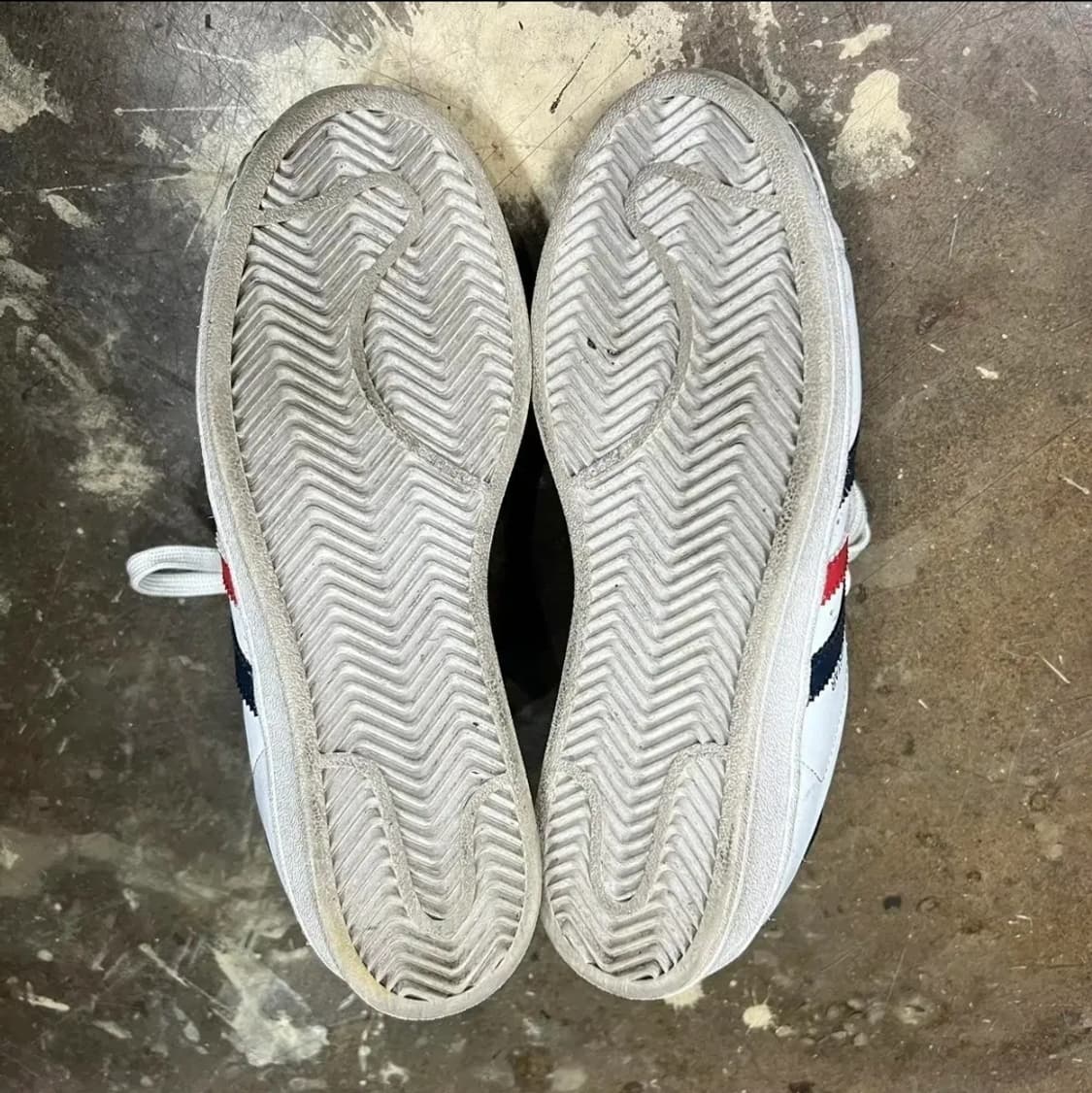 240) 아디다스 슈퍼스타 파운데이션 흰곤빨 스니커즈 운동화 상품이미지5