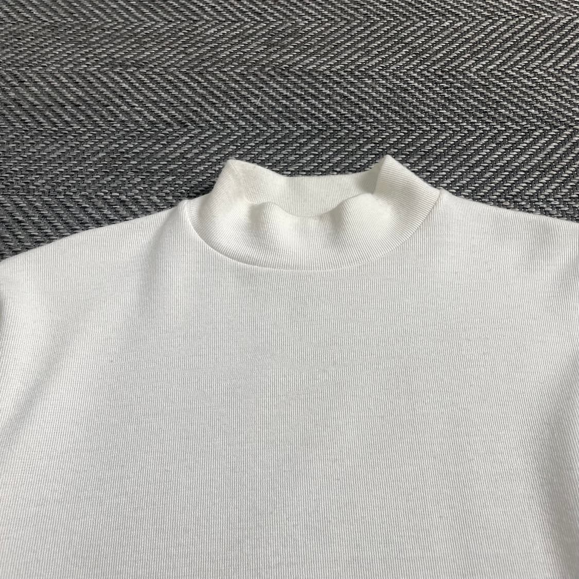 피앤콤마 빈티 머슬핏 미니멀 화이트 니트o 4378 상품이미지4