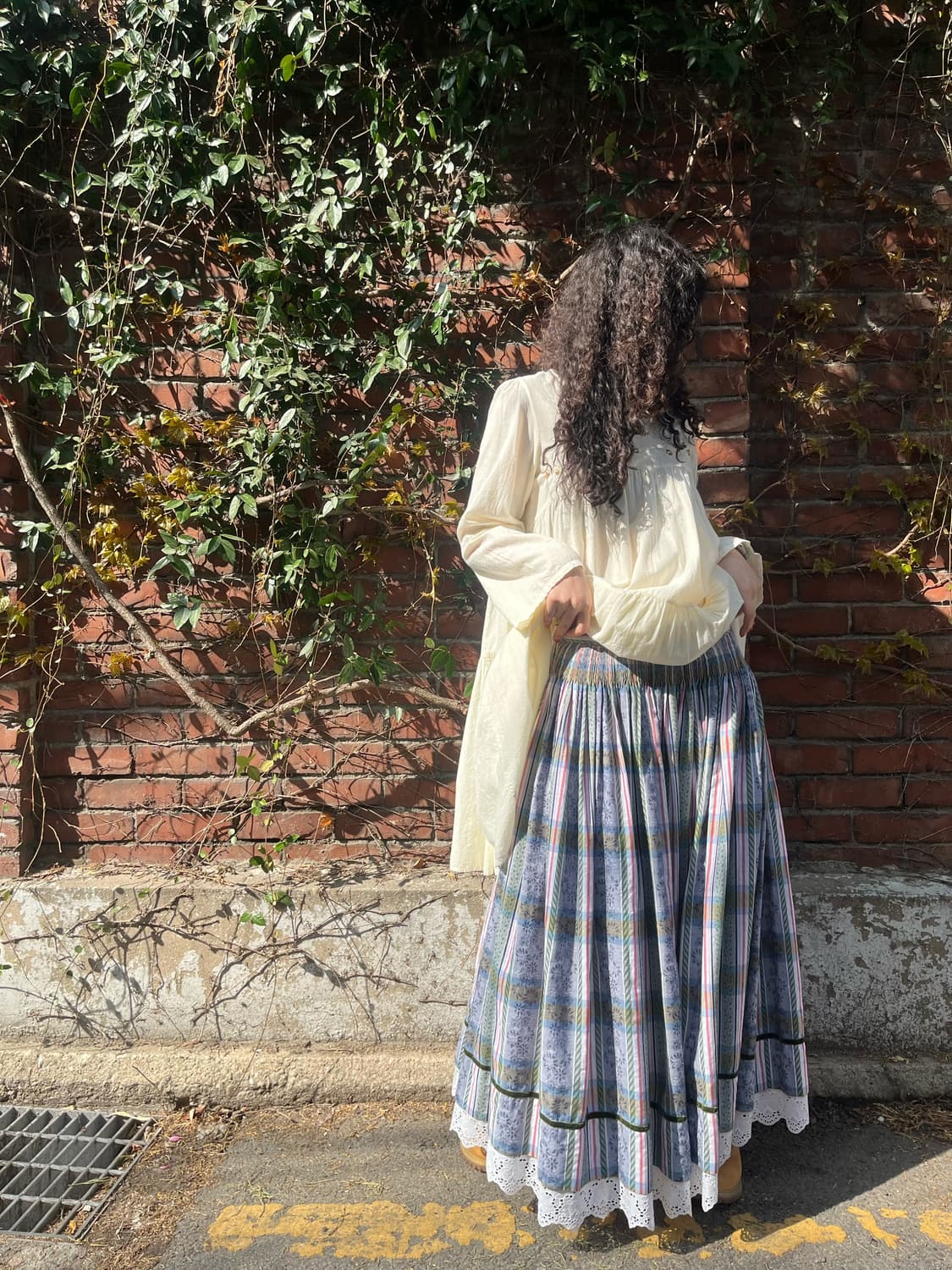 스카이블루 체크 패턴 롱 스커트 상품이미지4