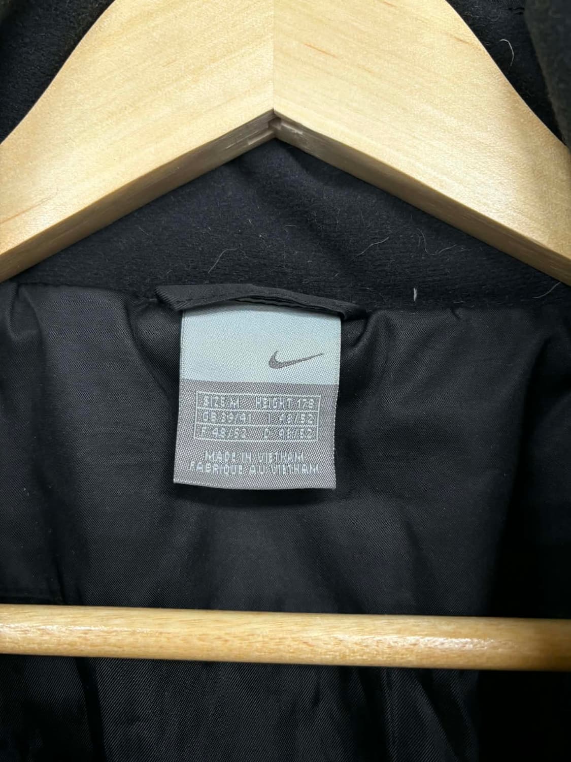 [M] 나이키 00s 솔로 스우시 후드 패딩 다운 자켓 상품이미지3