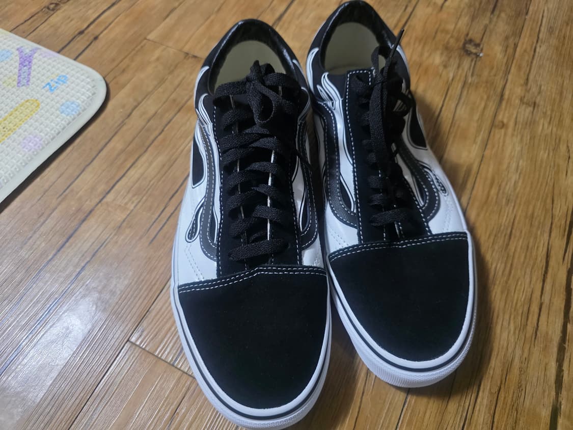 반스 올드스쿨 블랙/화이트 플레임  상품이미지3