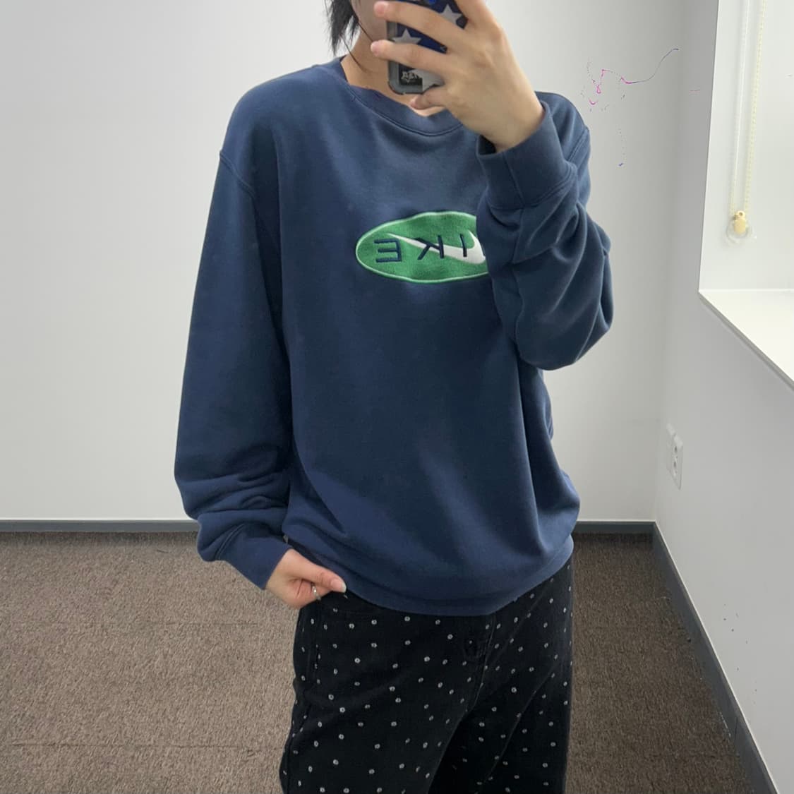 Nike 나이키 그린 로고 네이비 맨투맨  상품이미지2