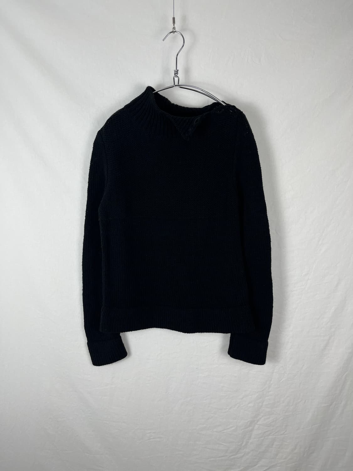 Vintage 오프숄더 단추 니트  상품이미지4