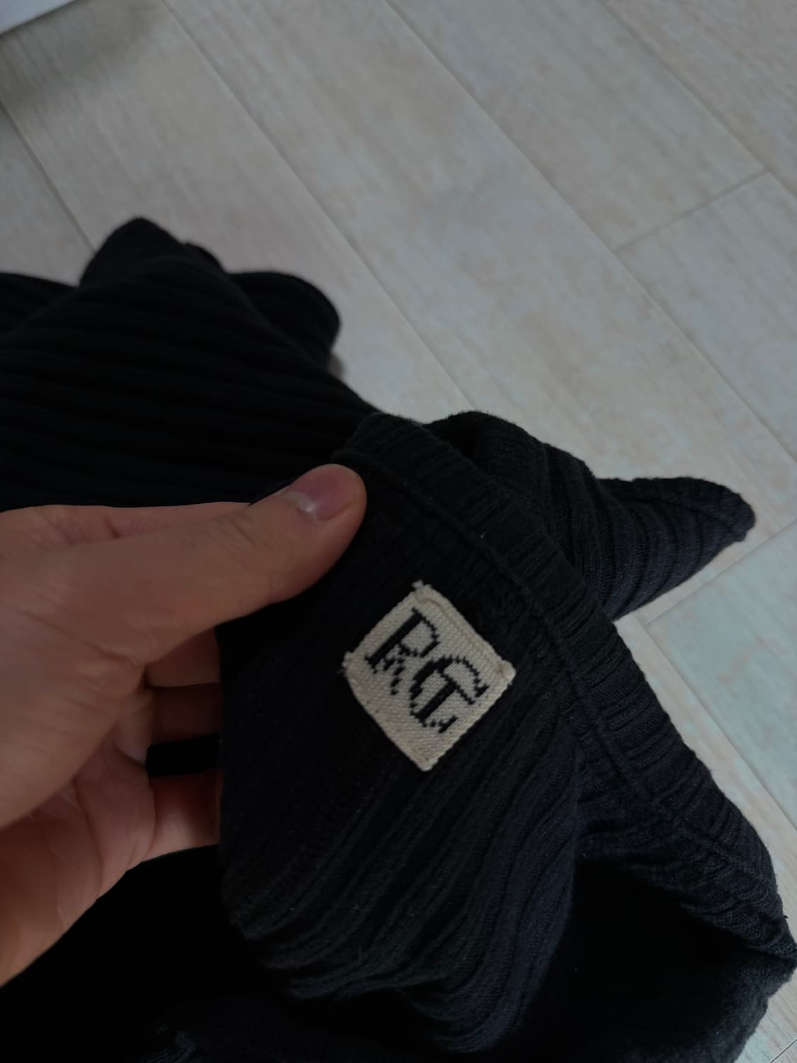 렉토 헨리넥 니트 판매합니다 상품이미지4