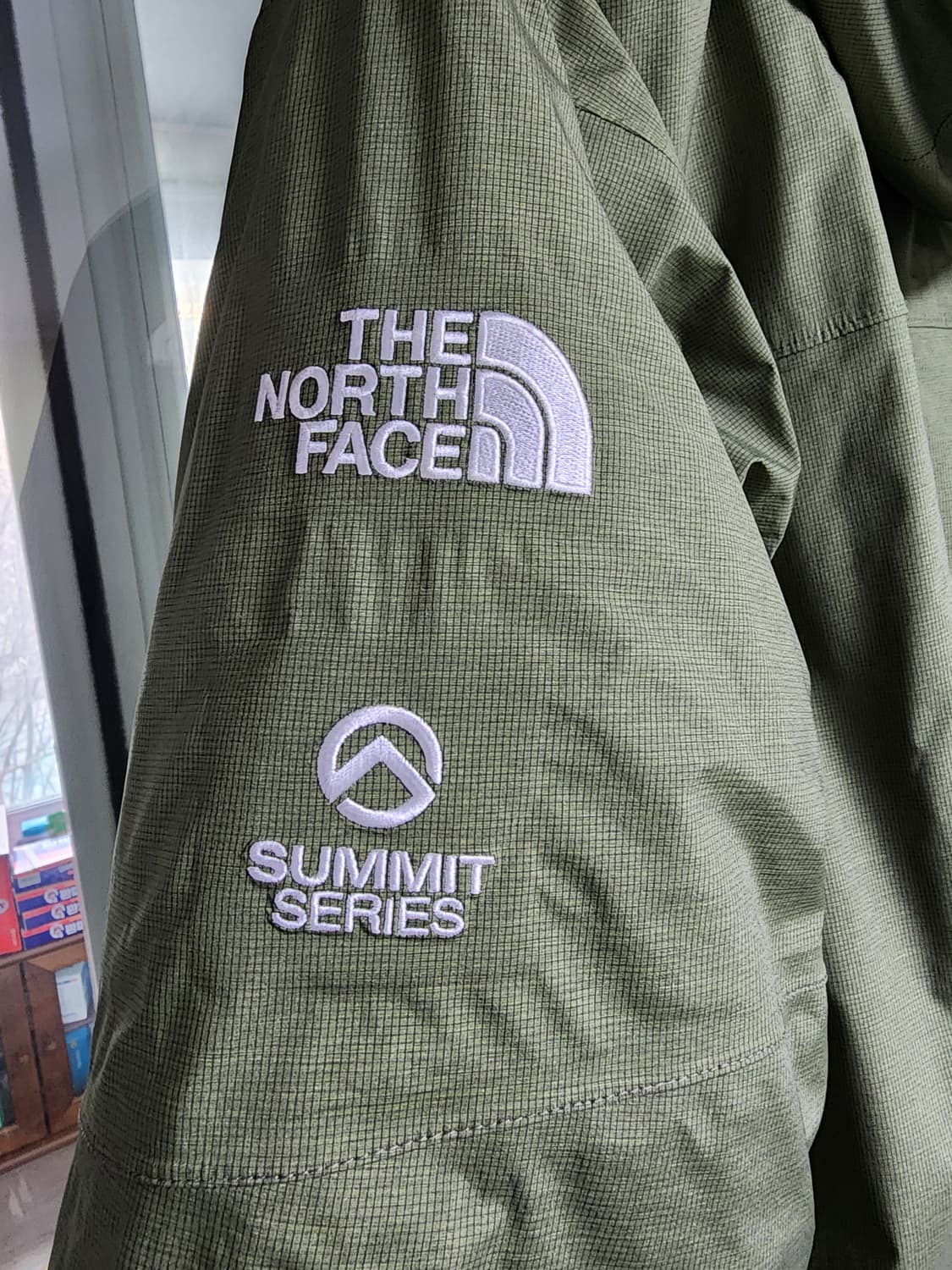 노스페이스 히말라야 SUMMIT 리얼벤트 카키칼러 105사이즈 XL팝니다 상품이미지2