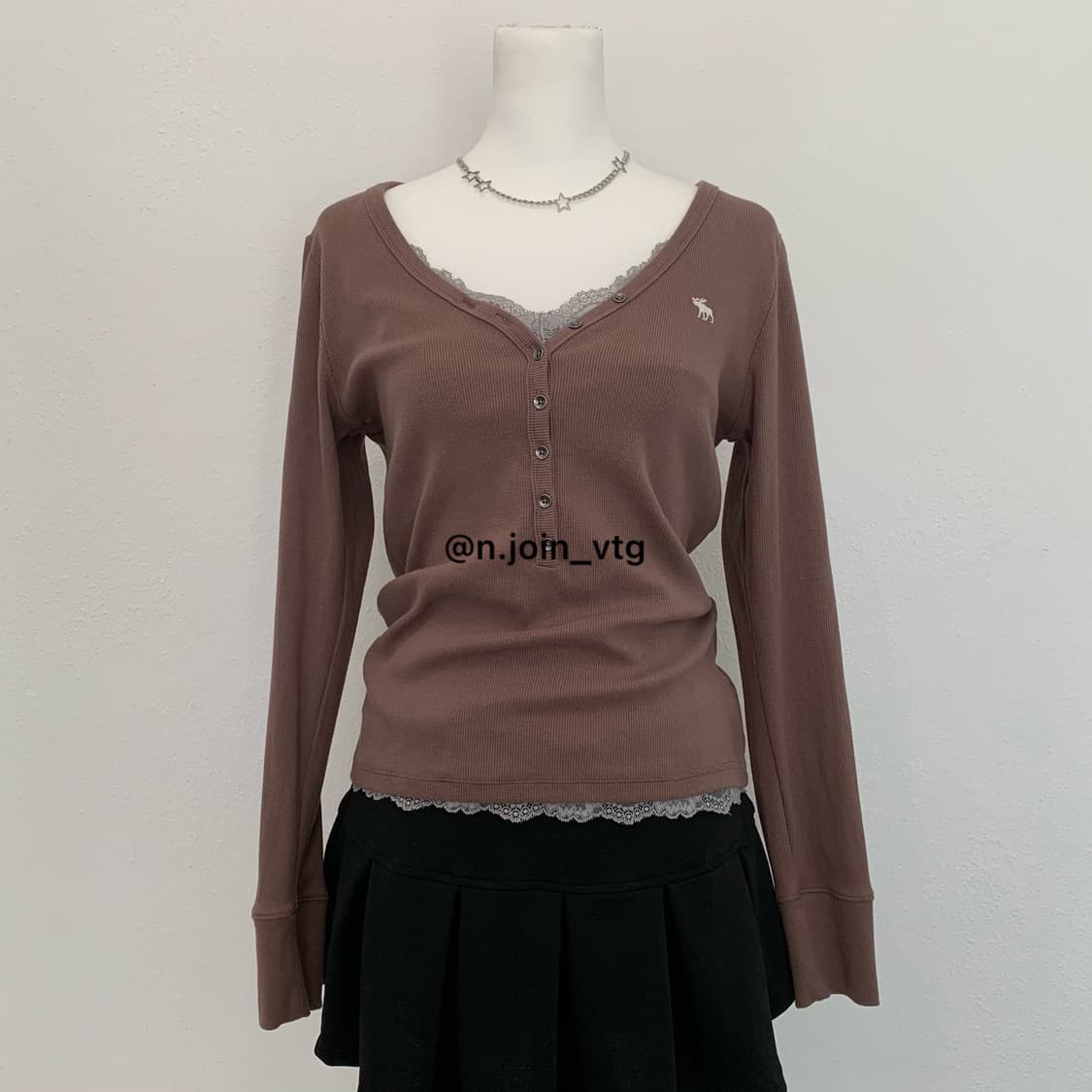 아베크롬비 헨리넥 초코 브라운 롱슬리브 상품이미지1