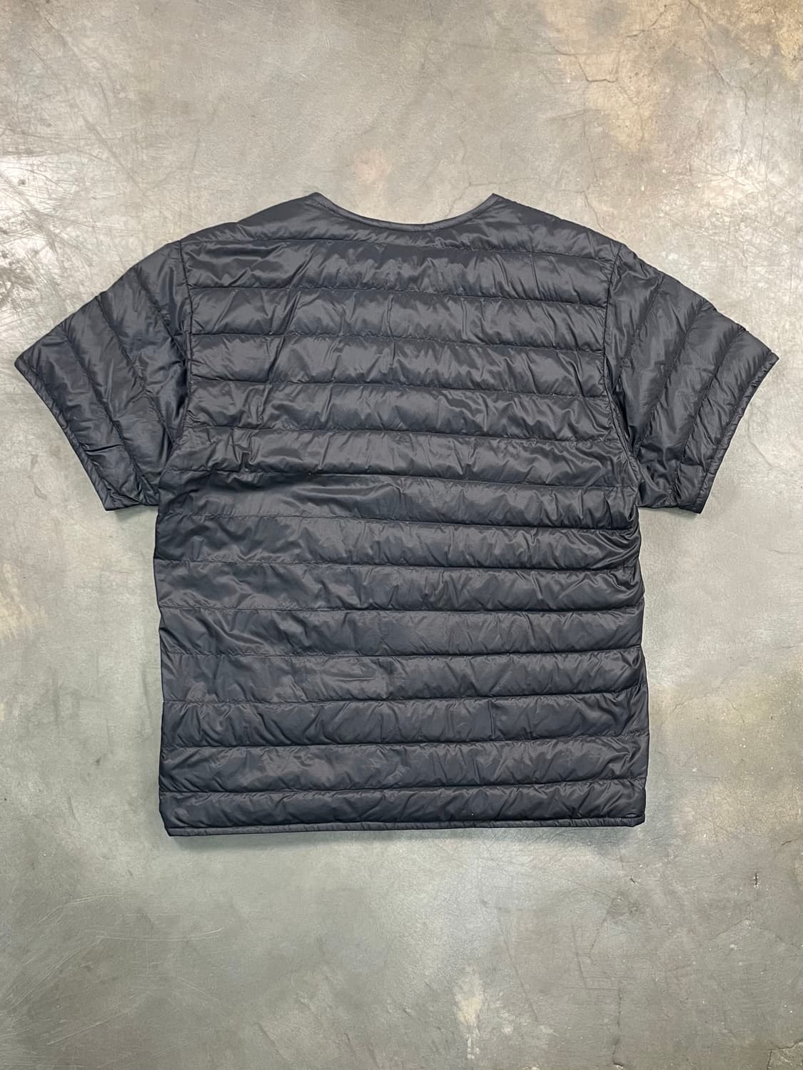 재팬 몽벨 패딩 반팔 상품이미지4