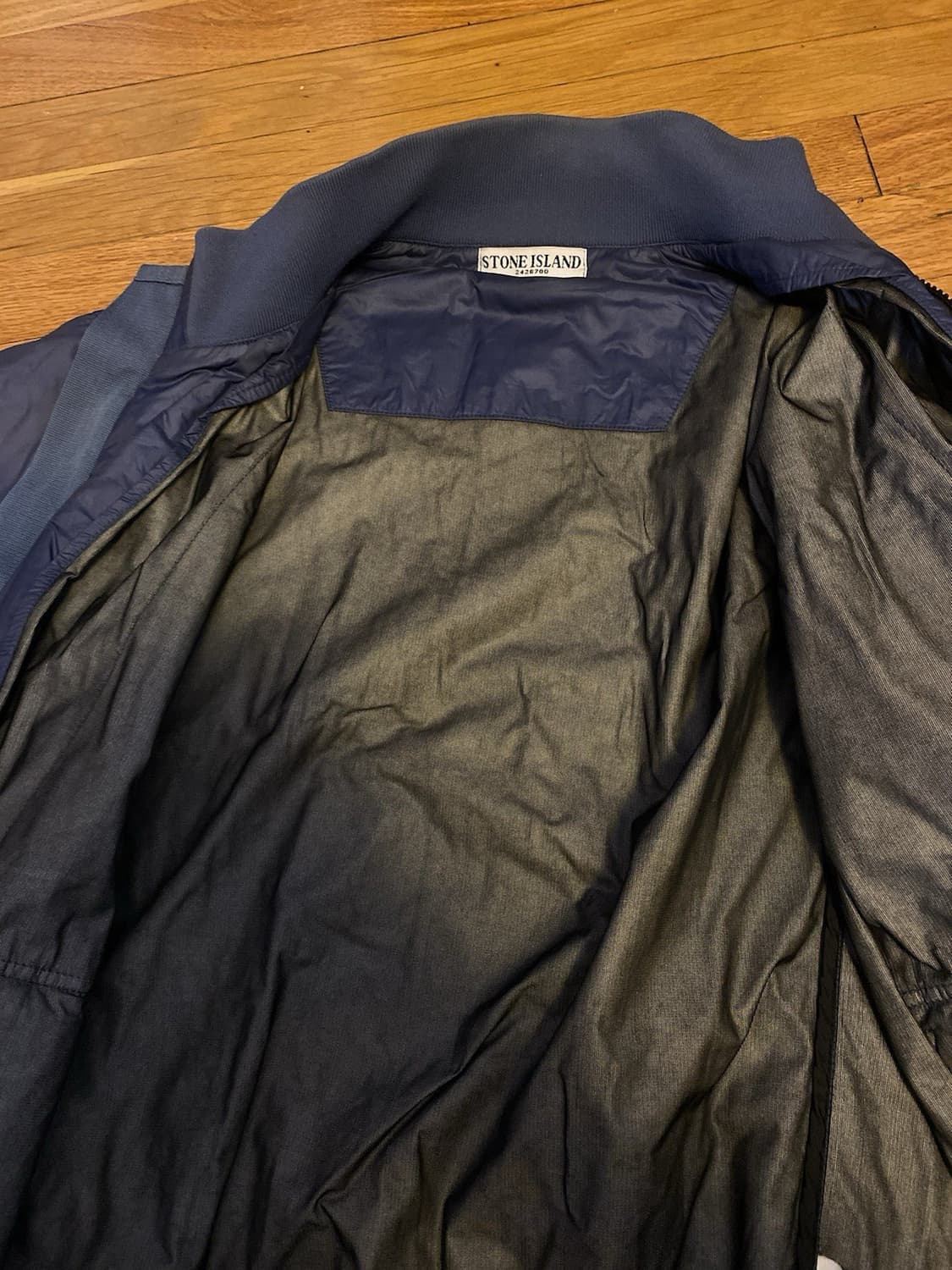 스톤아일랜드 나일론 봄버 자켓 네이비 상품이미지2