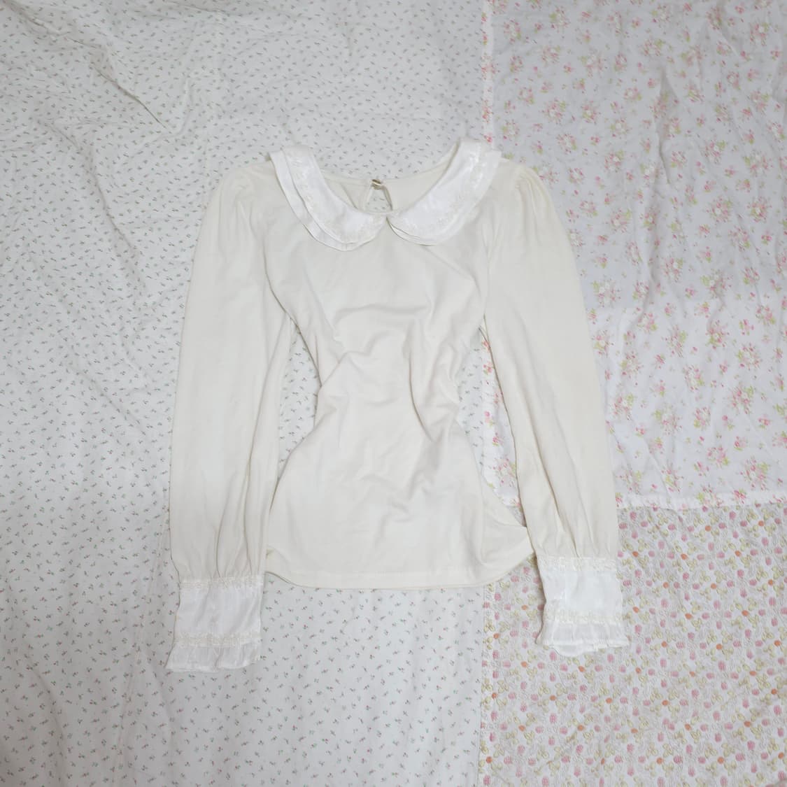 트랄라라 블라우스 리본 레이스 로걀탑 히메갸루 풀문 리즈리사 상품이미지1