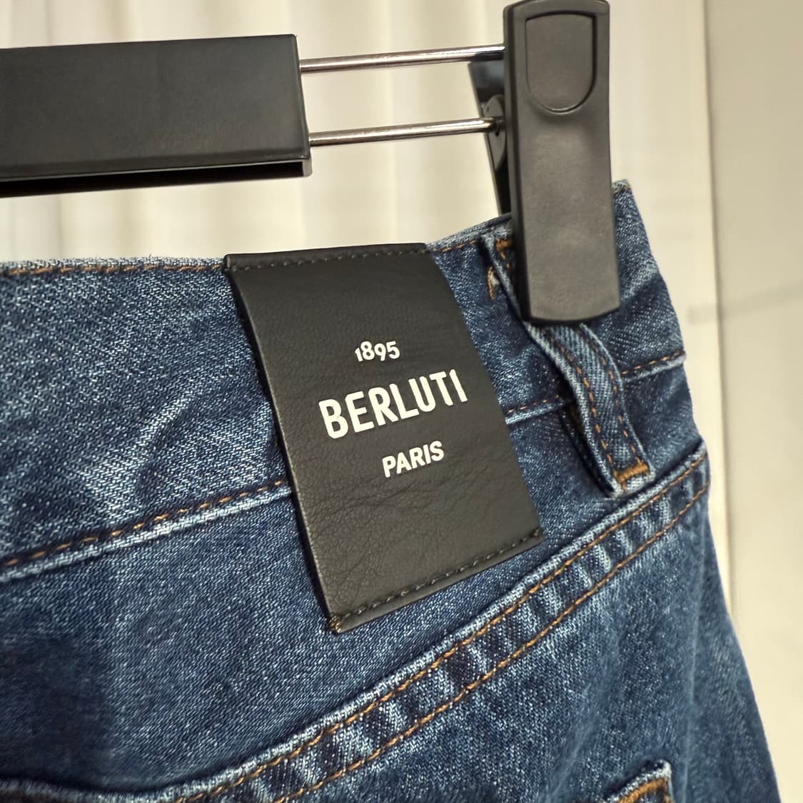 (48) 벨루티 스크리토 레더패치 데님팬츠 청바지  상품이미지4