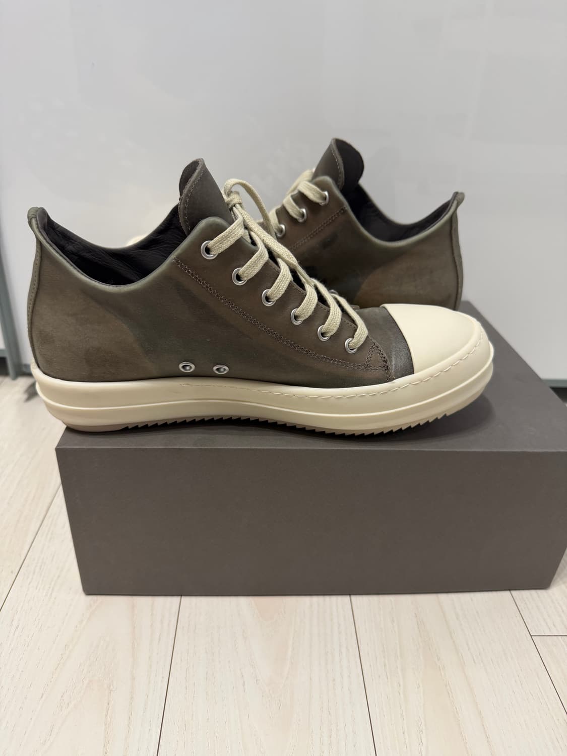 25릭오웬스 할리우드스니크. 비브람보강 1회착. 상품이미지4