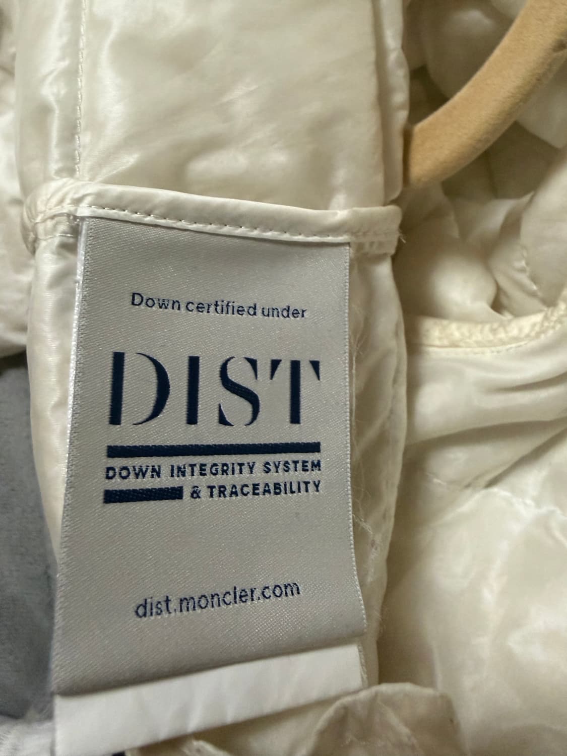 몽클레르 경량패딩 m 상품이미지3