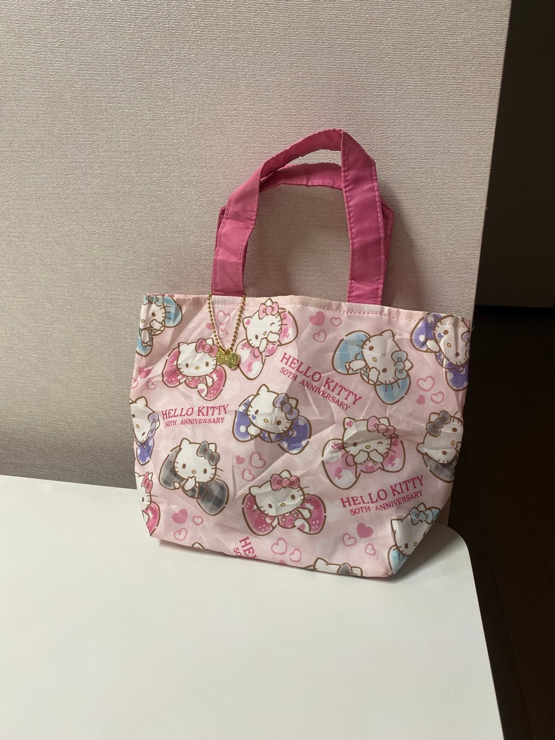 헬로키티 50주년 핑크 토트백 상품이미지1