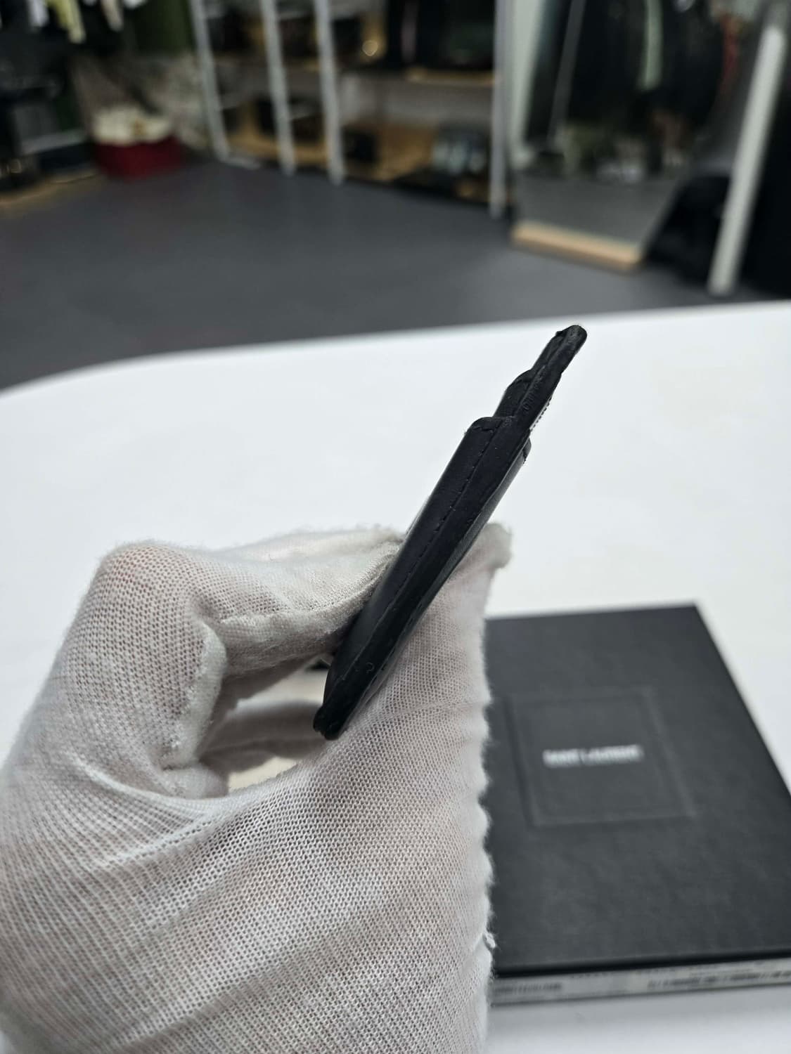 [50%세일] 입생로랑 은장 로고 카드지갑 상품이미지4