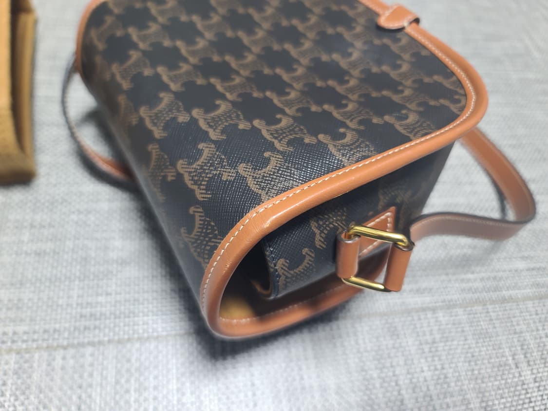 셀린느 폴코백 풀코백 미디엄 탄 트리옹프 크로스백 상품이미지7