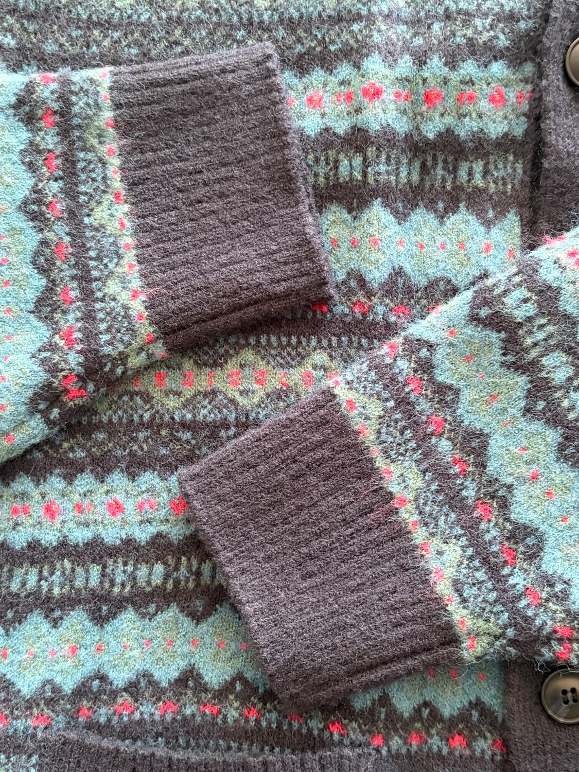 GU 퍼프니트 페어 아일 크루넥 가디건 L (103) 상품이미지4