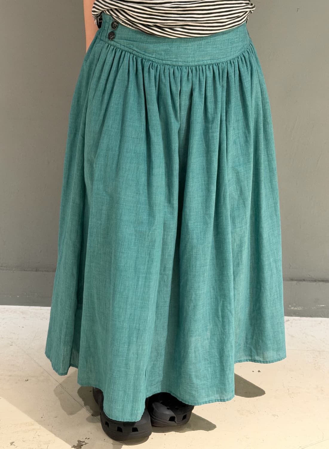 side button point mint long skirt 상품이미지3