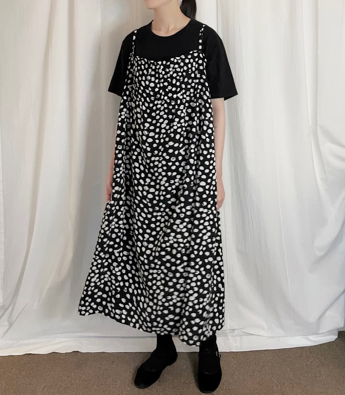Abstract Dot Shirring Long Dress - Black 상품이미지3