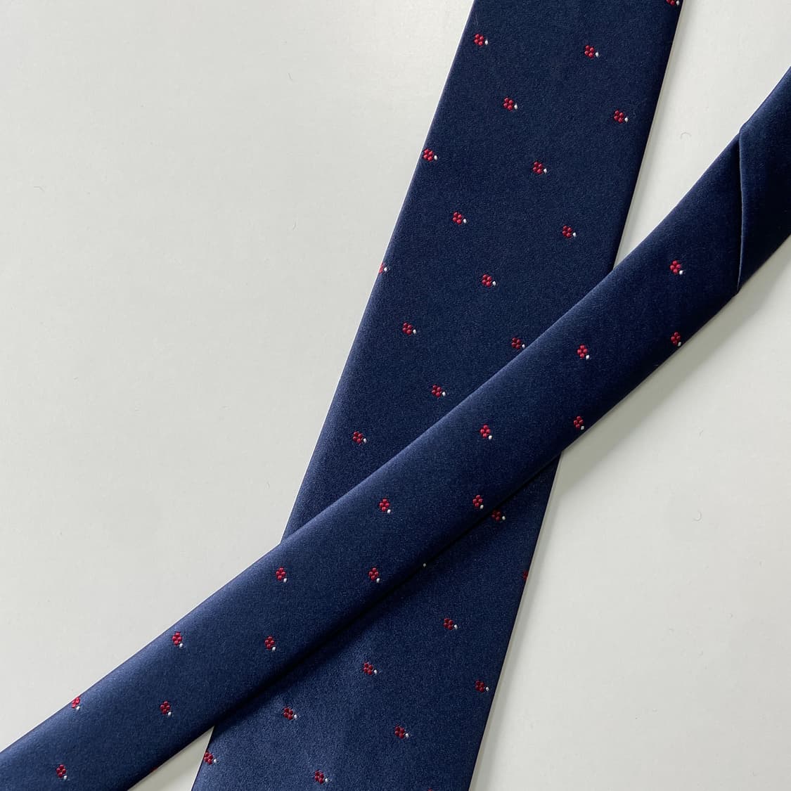 입생로랑(YSL) 명품 정품 심플로고 넥타이 상품이미지4