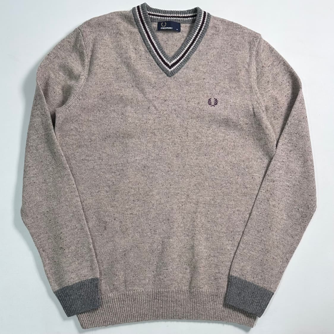 프레드페리 베이지 니트 상품이미지1