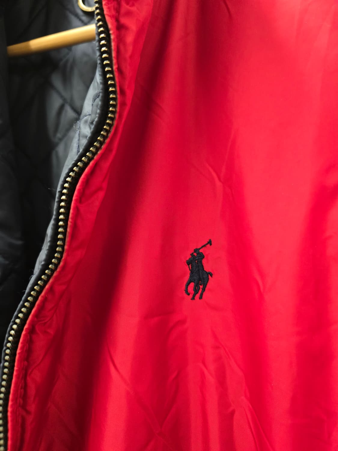 폴로 랄프로렌 리버시블 투웨이 퀼팅점퍼.
싸이즈 95   택포 상품이미지7