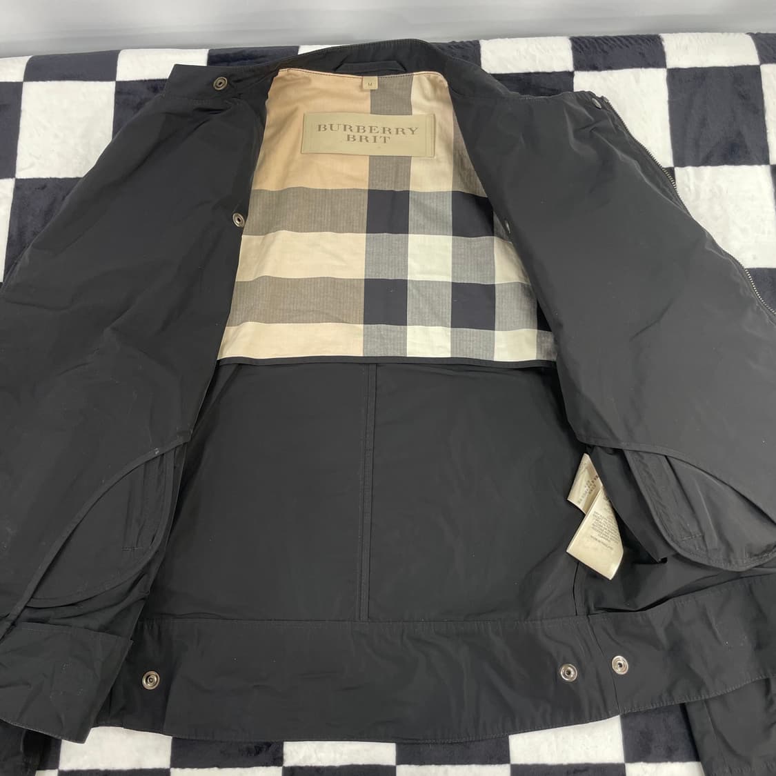 정품) 버버리 브릿 자켓 (M) 상품이미지4