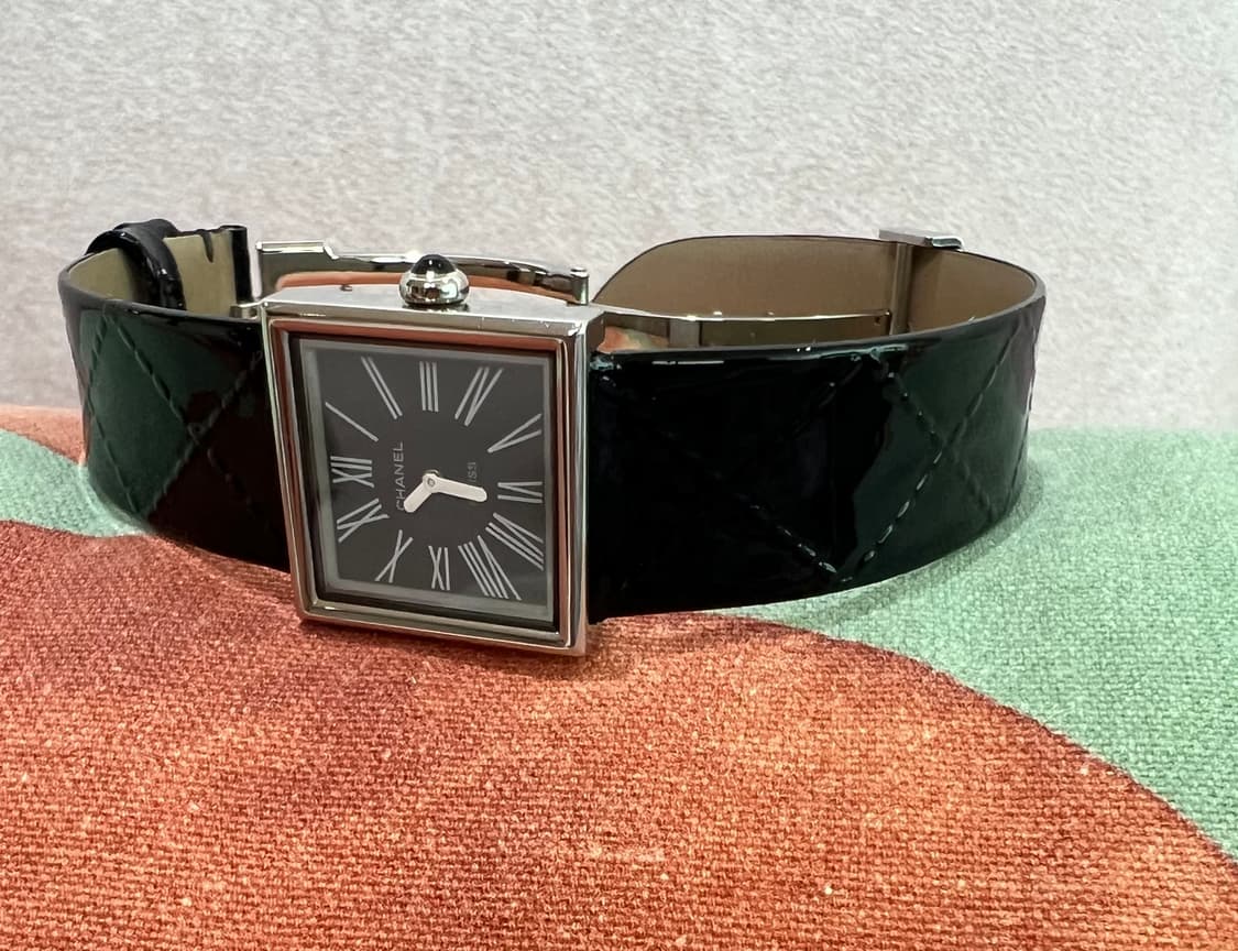 샤넬마드모아젤시계 까르띠에탱크보다 레어템 상품이미지3