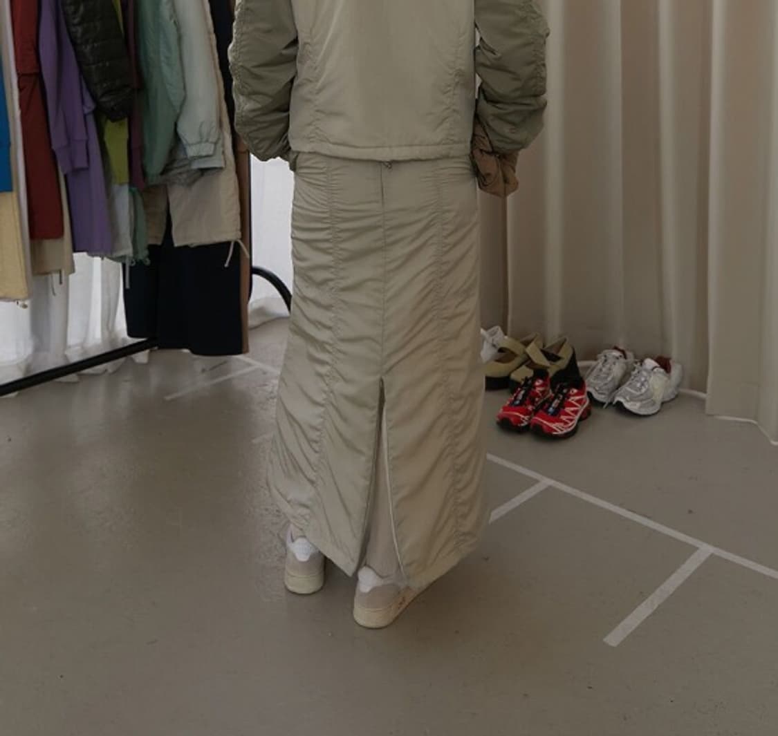 1회착) 노컨텐츠 머메이드 라인 윈드브레이커 스커트 카키 S 상품이미지4