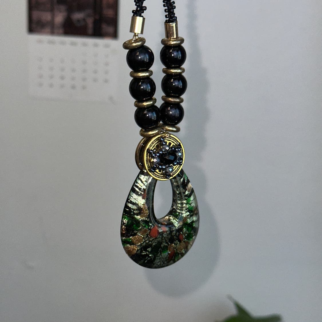 Khaki black oriental necklace  상품이미지3