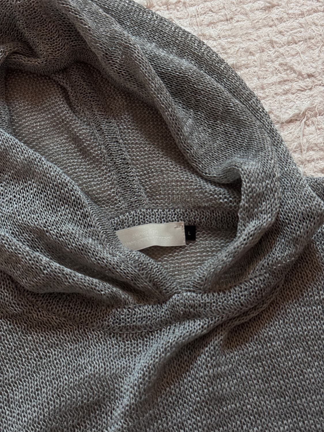 아모멘토 NETTED KNIT HOODIE GREY 상품이미지4