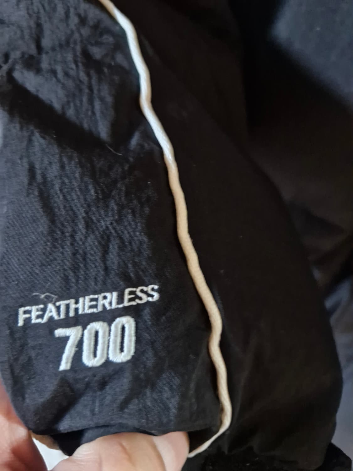 뉴에라 폴리 후드패딩 블랙 105 상품이미지4