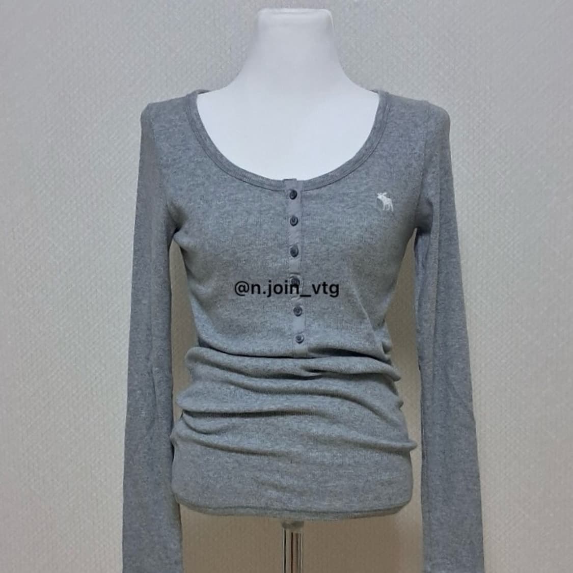 아베크롬비 헨리넥 멜란지 그레이 롱슬리브 상품이미지1