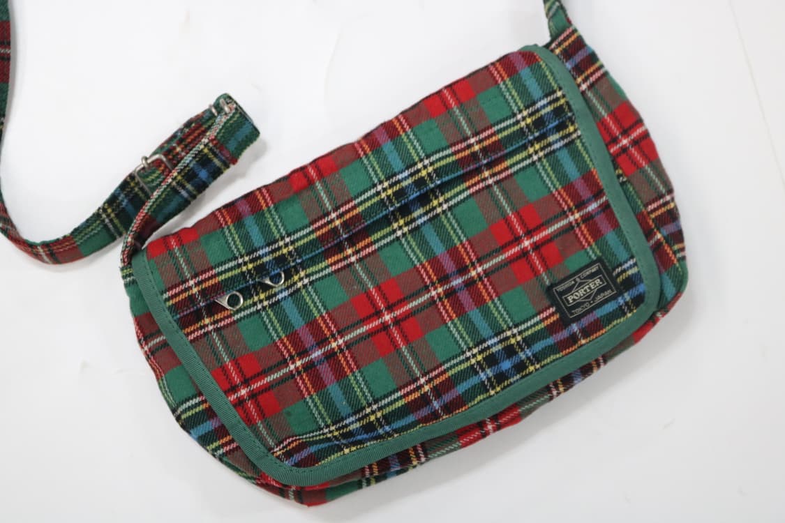 PORTER 레드 체크 울 타탄 크로스백 상품이미지3