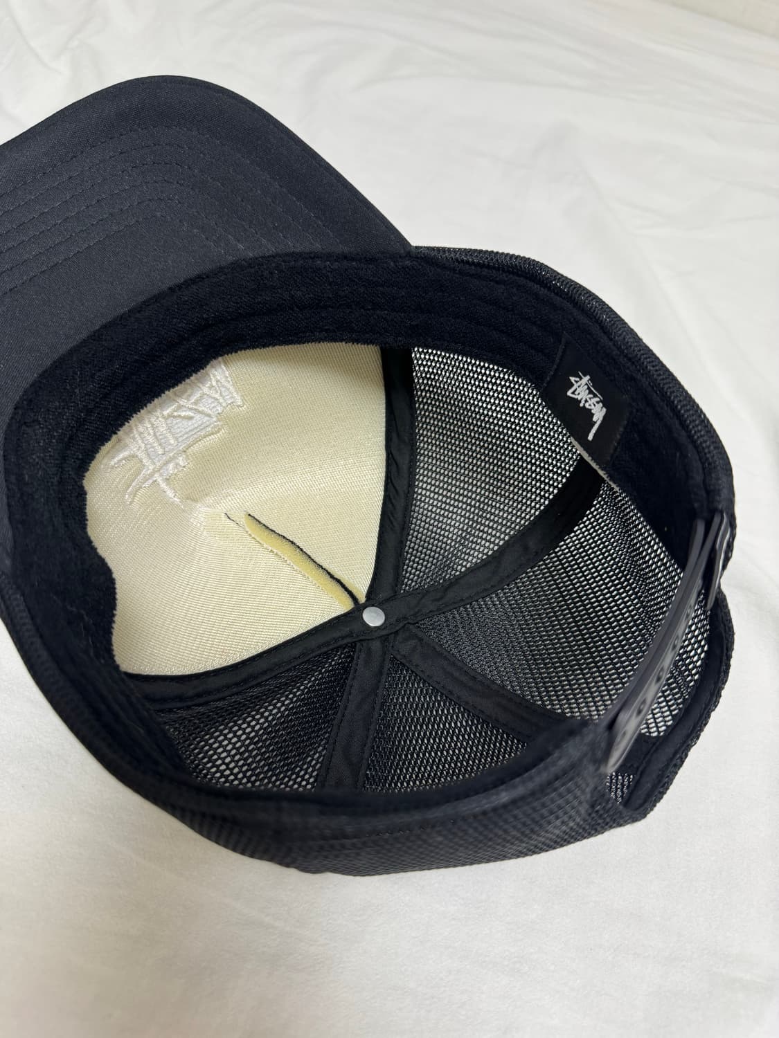 스투시 베이직 트러커 캡 블랙 상품이미지2