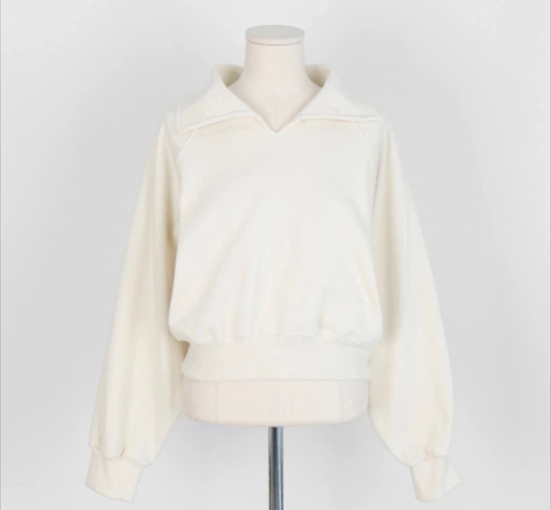 카라맨투맨 크림 상품이미지10