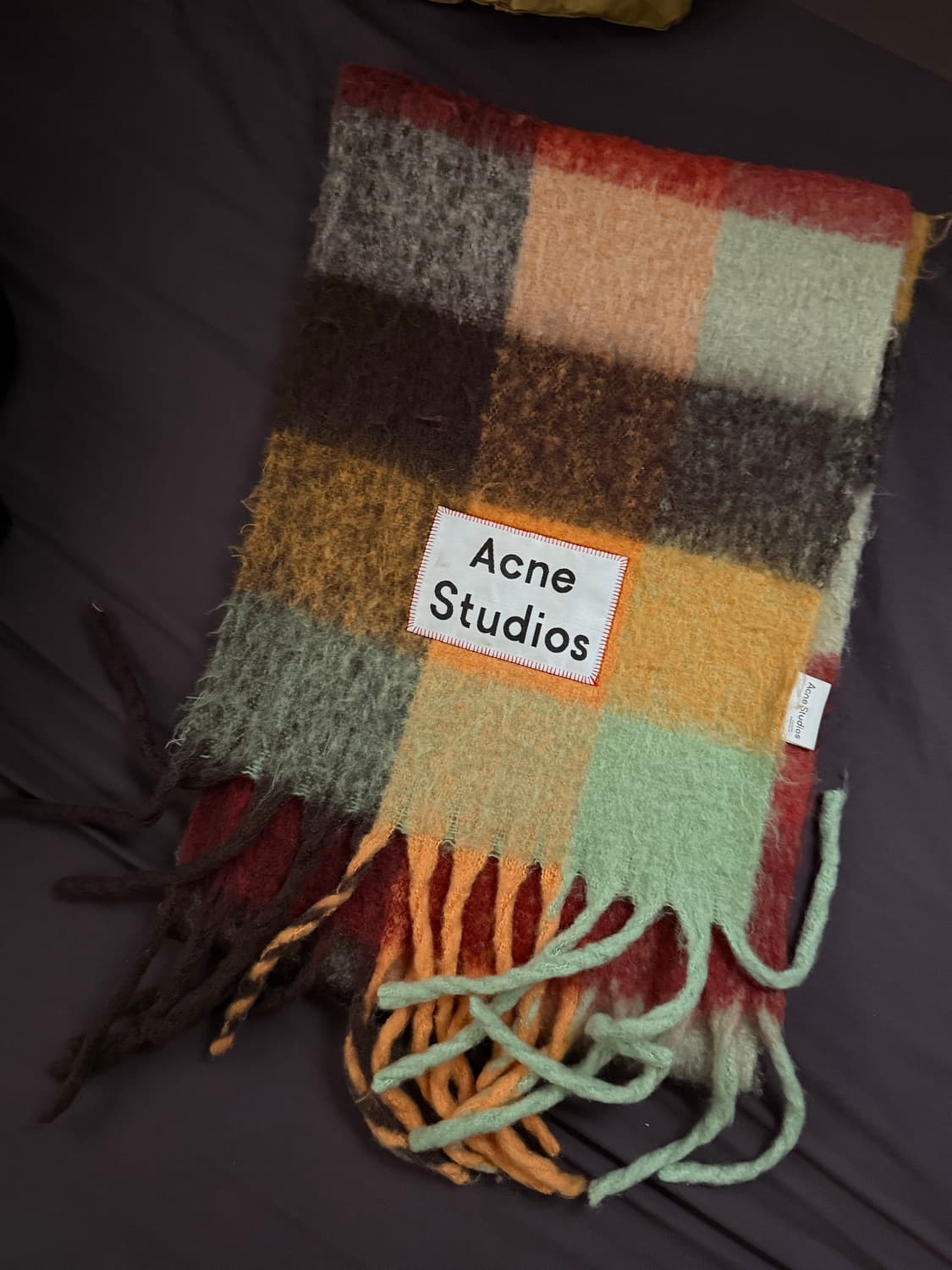 아크네스튜디오 체크 머플러 구형 상품이미지1
