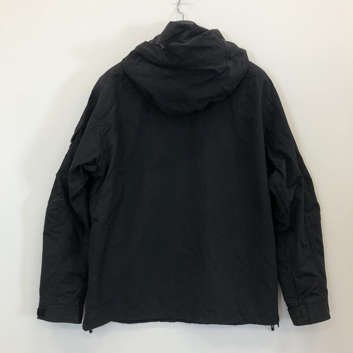 노스페이스 고프코어 블랙 바람막이 90-95  상품이미지4