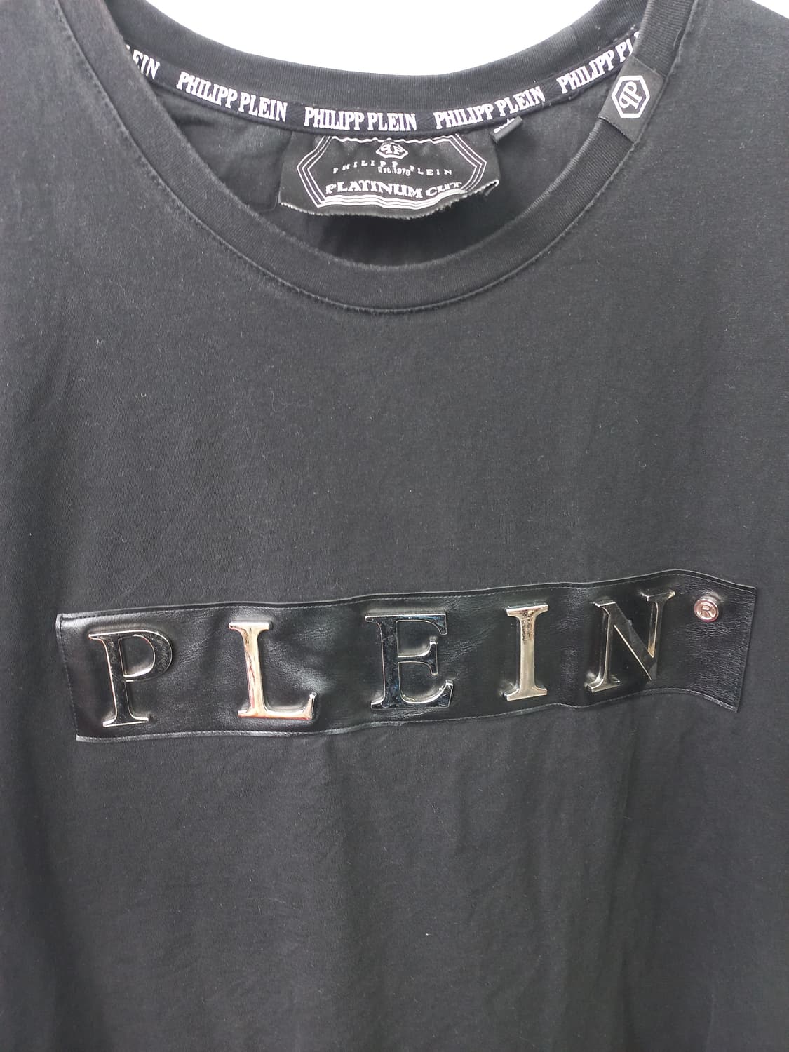 필립플레인 블랙 플래티넘 컷 티셔츠 (남110) 상품이미지1