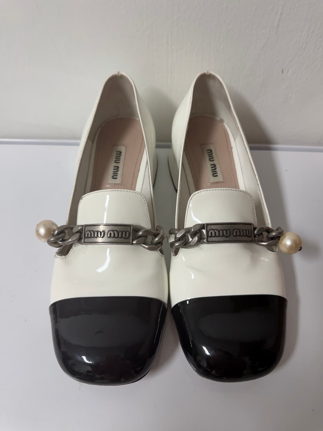 [정품] 미우미우 레더 로퍼 230 (36)  상품이미지5