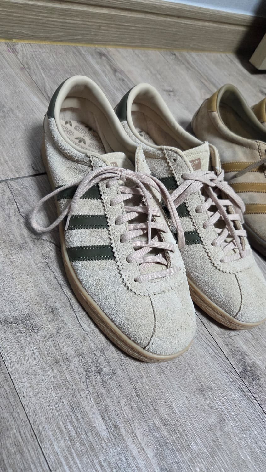 290)아디다스 토바코  그루엔 팬톤 메사 메이플 베이지 올리브 상품이미지2