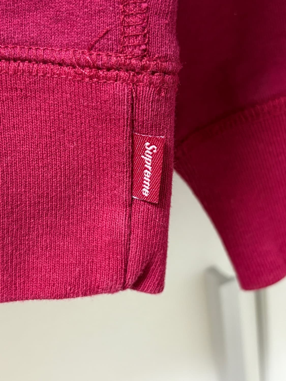 슈프림 x 낸골딘 미스티 앤드 지미 파울렛 버건디 후드 상품이미지3