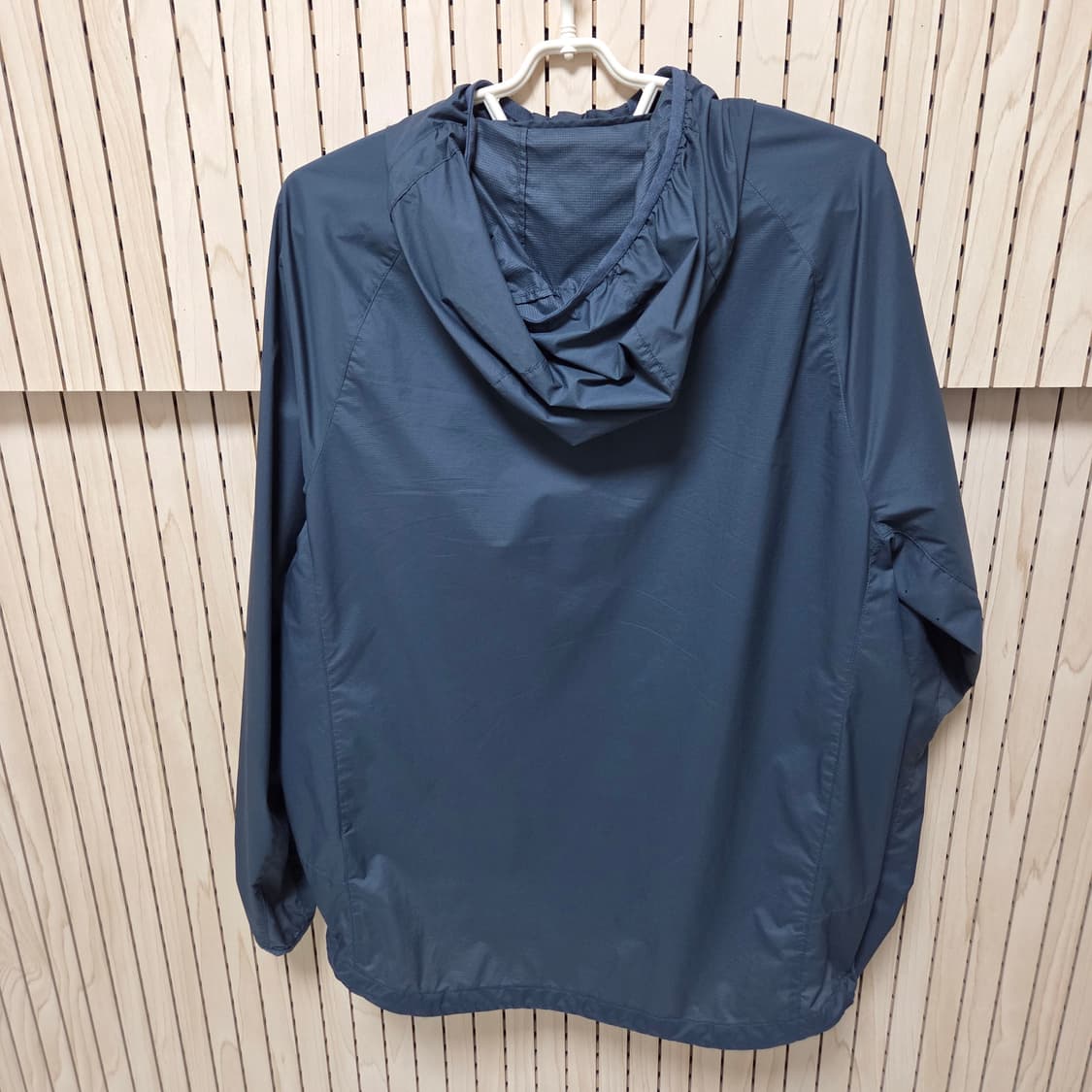 cayl 바람막이 light EQ jacket 팝니다 상품이미지2