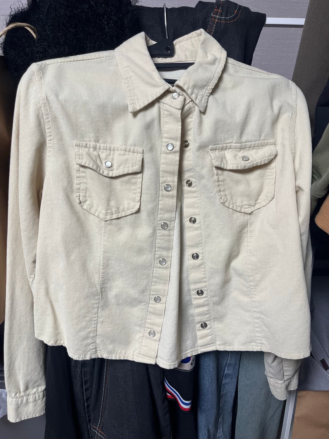 애즈온 코듀로이 셔츠 아이보리 상품이미지1