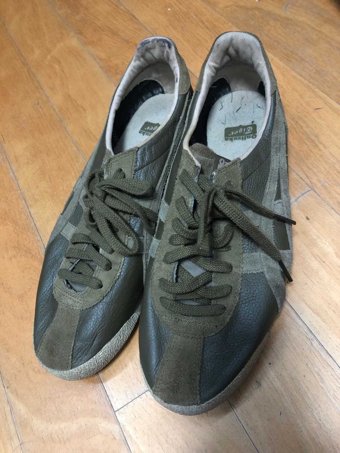 오니츠카타이거 코르세어 스니커즈 카키 255 상품이미지2