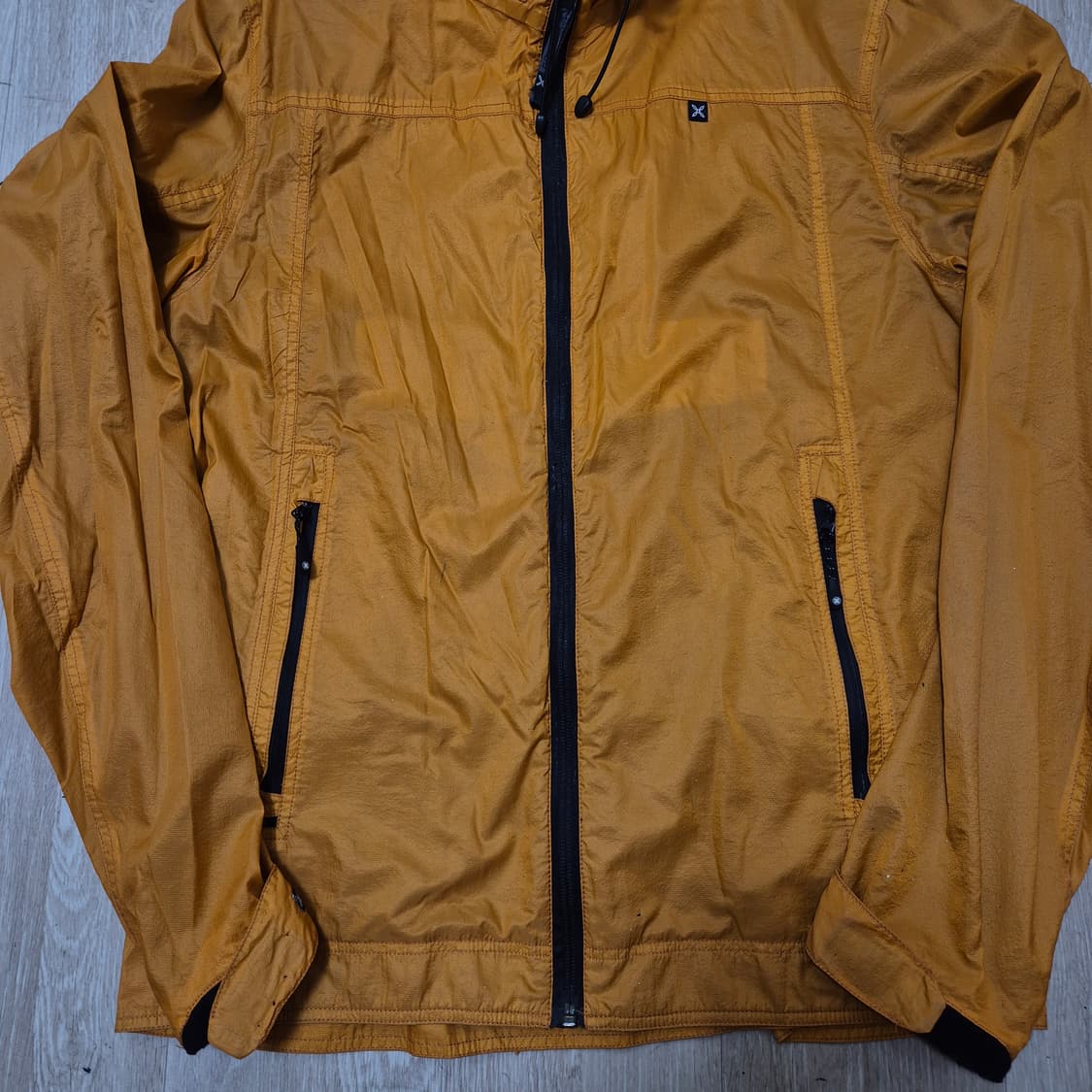 몬츄라 아웃도어 텍티컬 나일론 바람막이 자켓 M(95) 상품이미지3