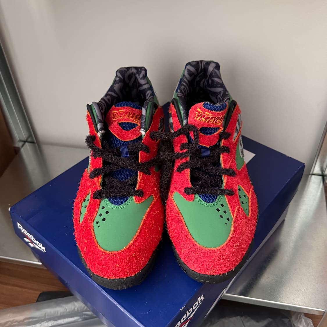 YESEYESEE X REEBOK Preseason 94 Low Red 상품이미지2