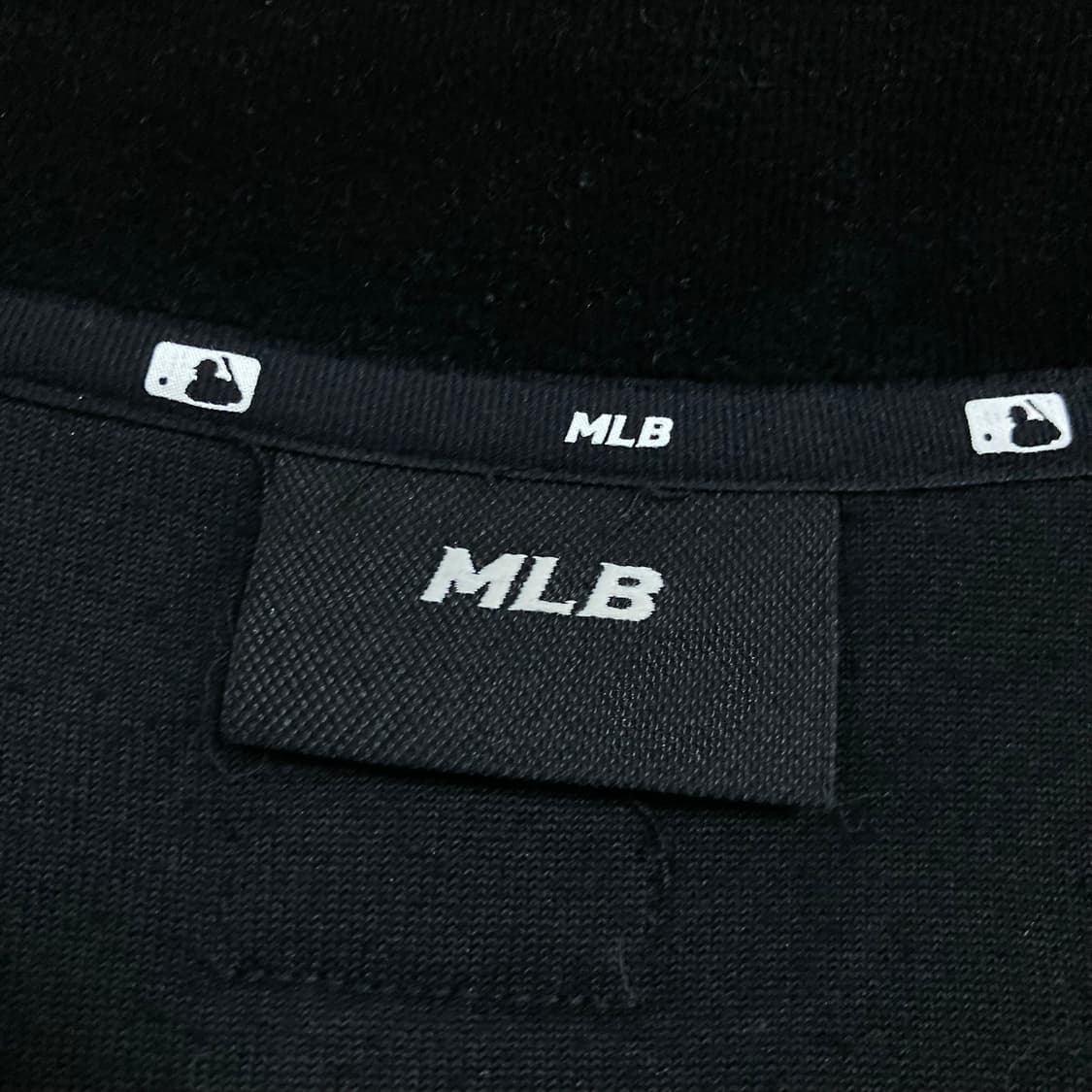 MLB 뉴욕양키스 스몰 로고 블랙 벨벳 트랙탑 져지 상품이미지3