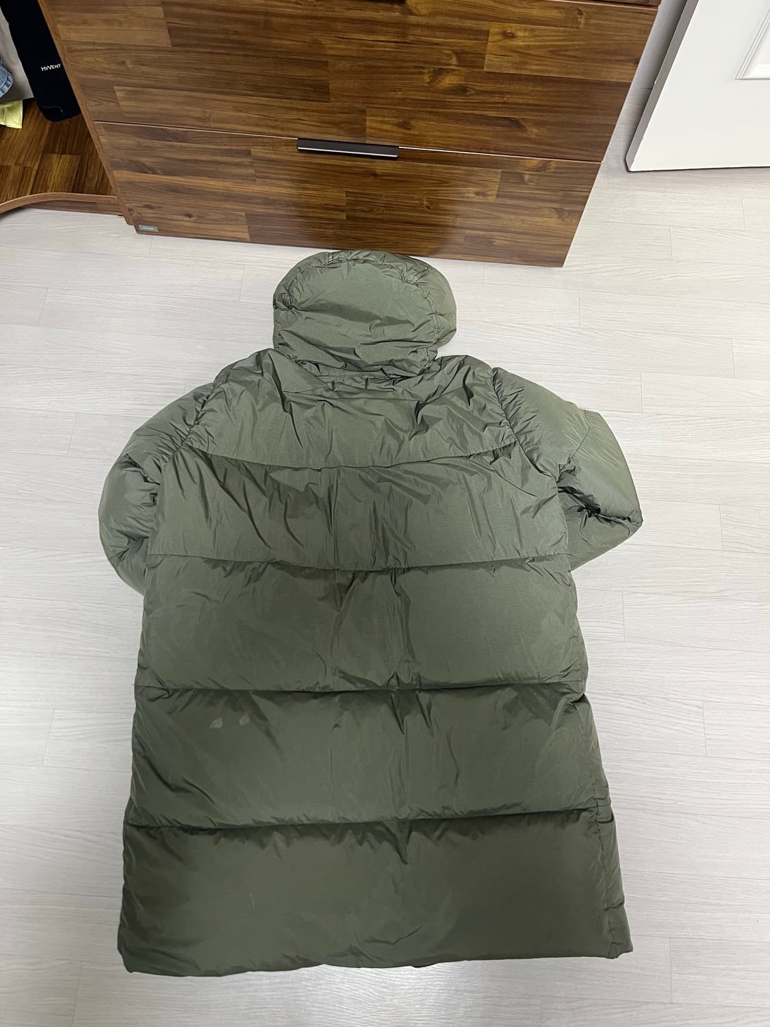 XL) 21FW 스톤아일랜드 크링클랩스 롱패딩 카키 상품이미지4