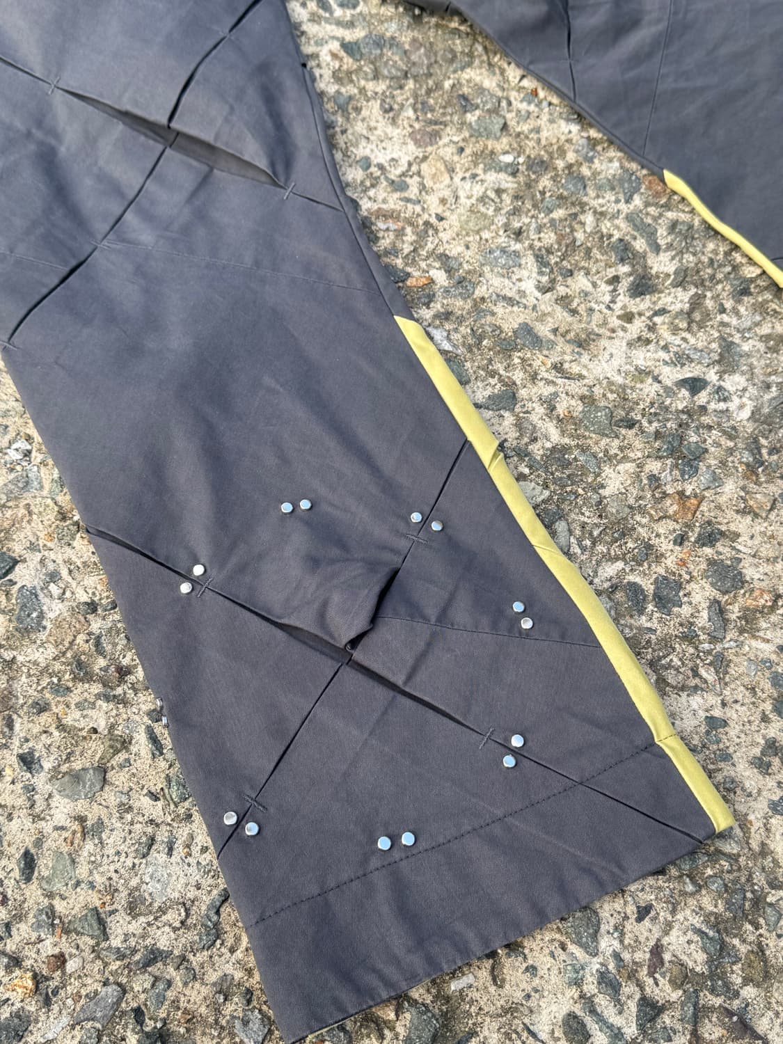 강정석 오리가미 써클 트라우저 상품이미지3